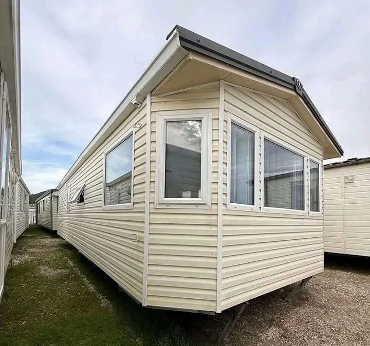 The 4A6 Home