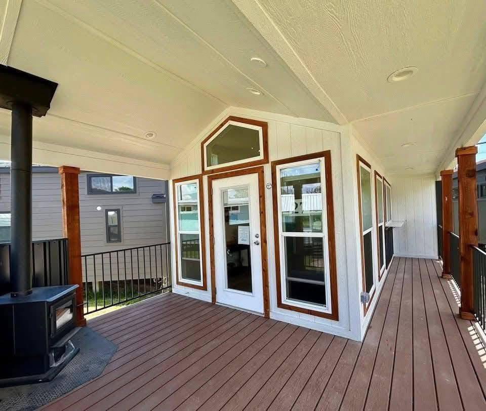 photo_2025-08-30_01-48-46