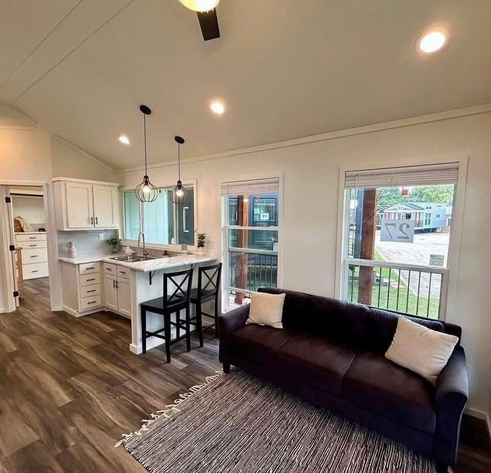 photo_2025-08-30_01-49-01