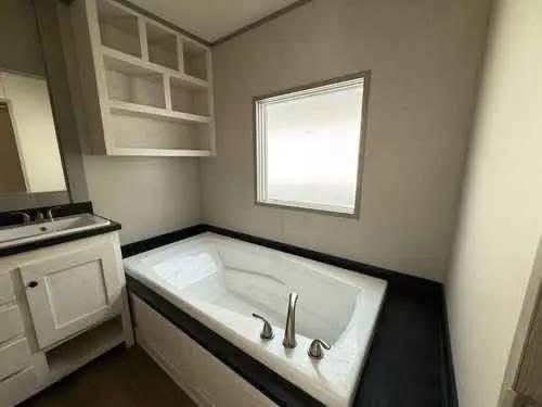 photo_2025-09-05_00-47-46