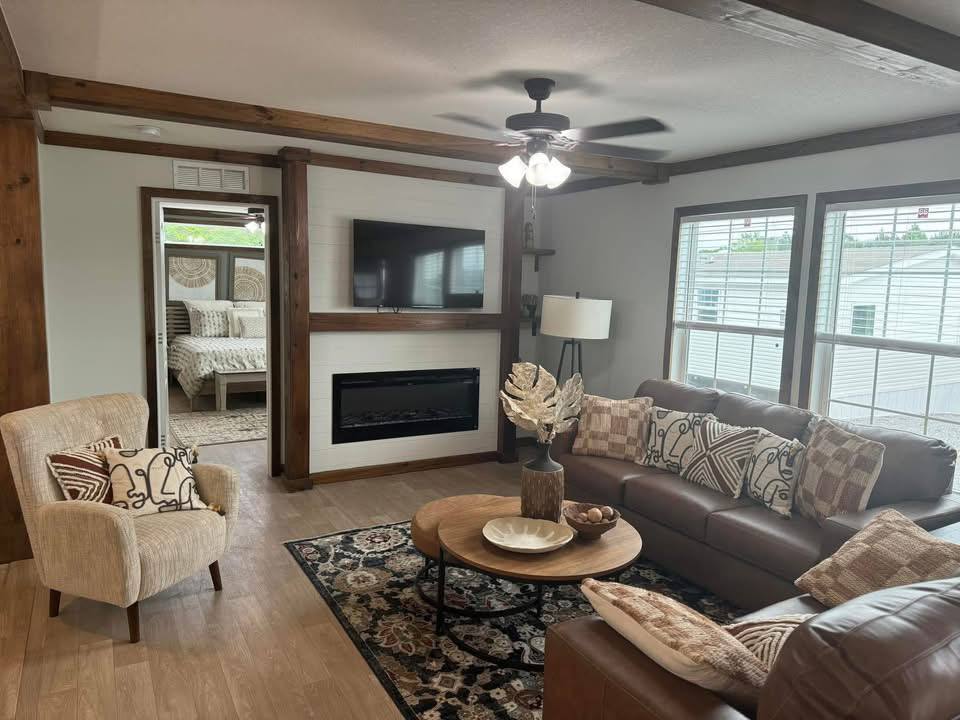 photo_2025-09-05_01-30-14