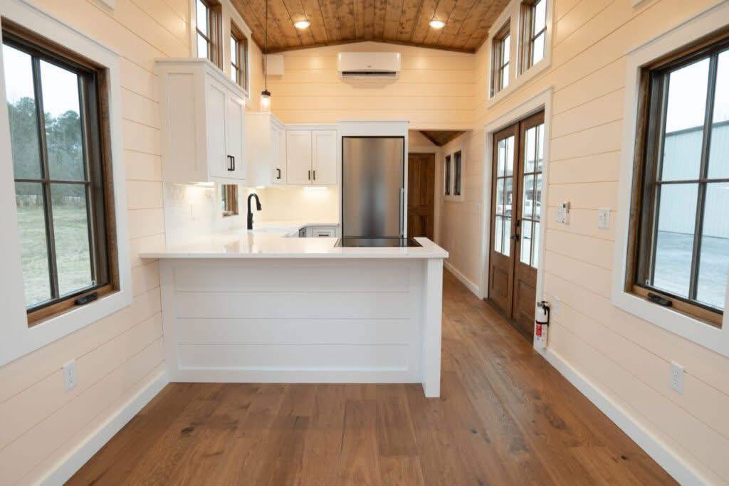 photo_3_2025-08-30_02-16-56