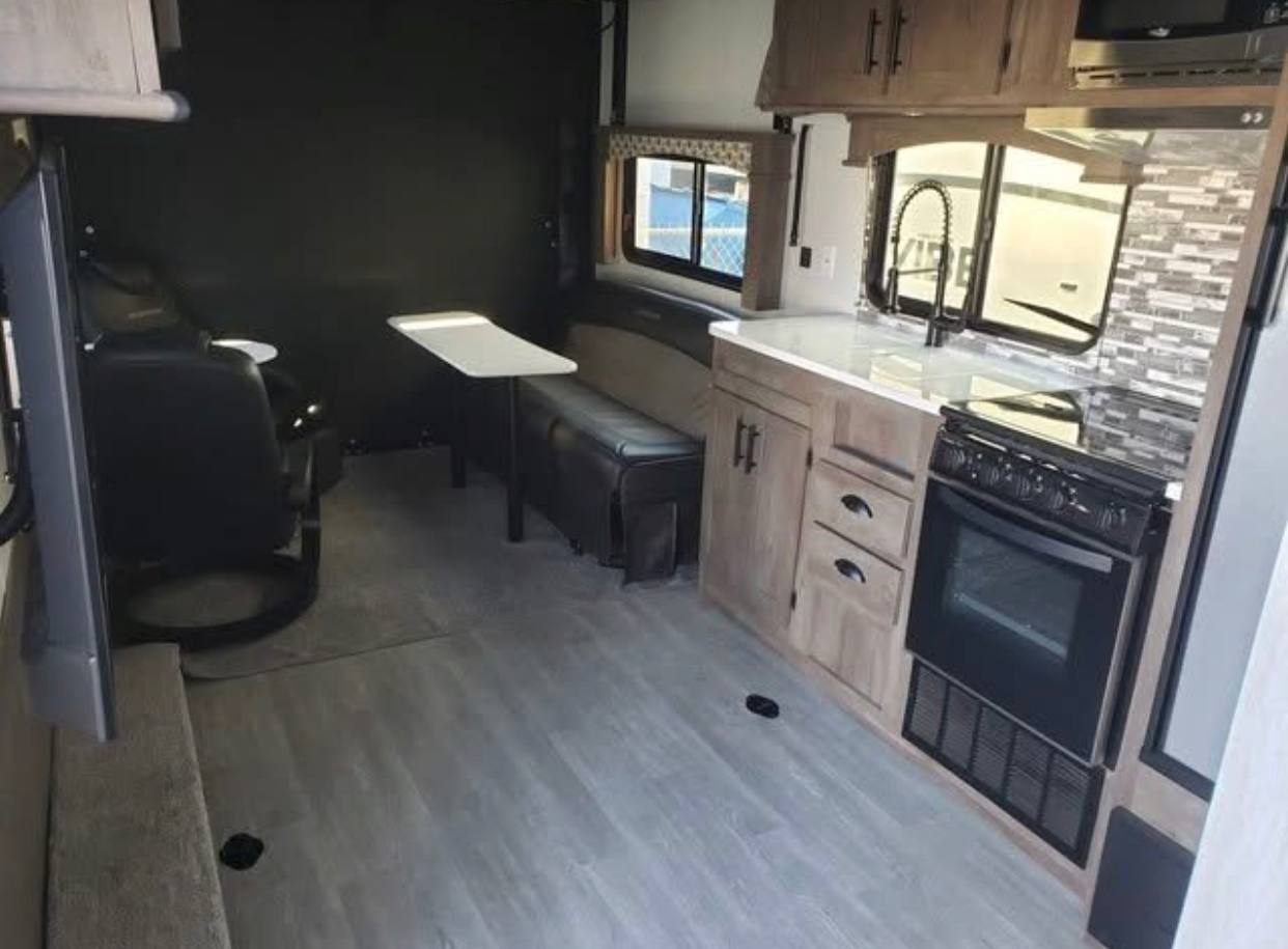 photo_2025-11-05_16-06-18