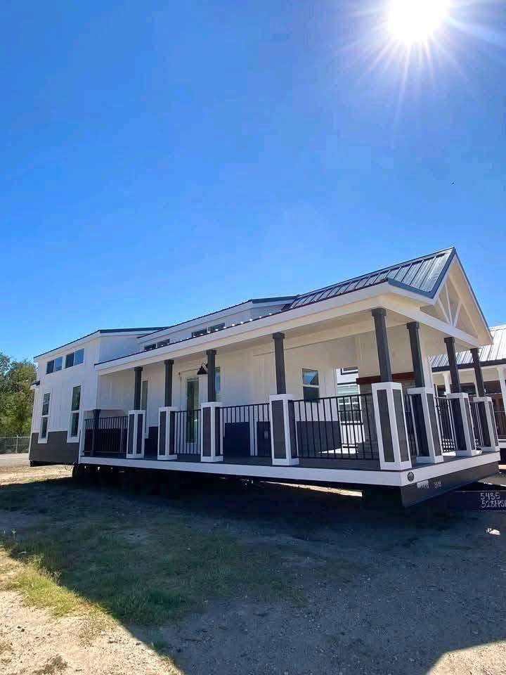 photo_2025-11-06_21-51-02